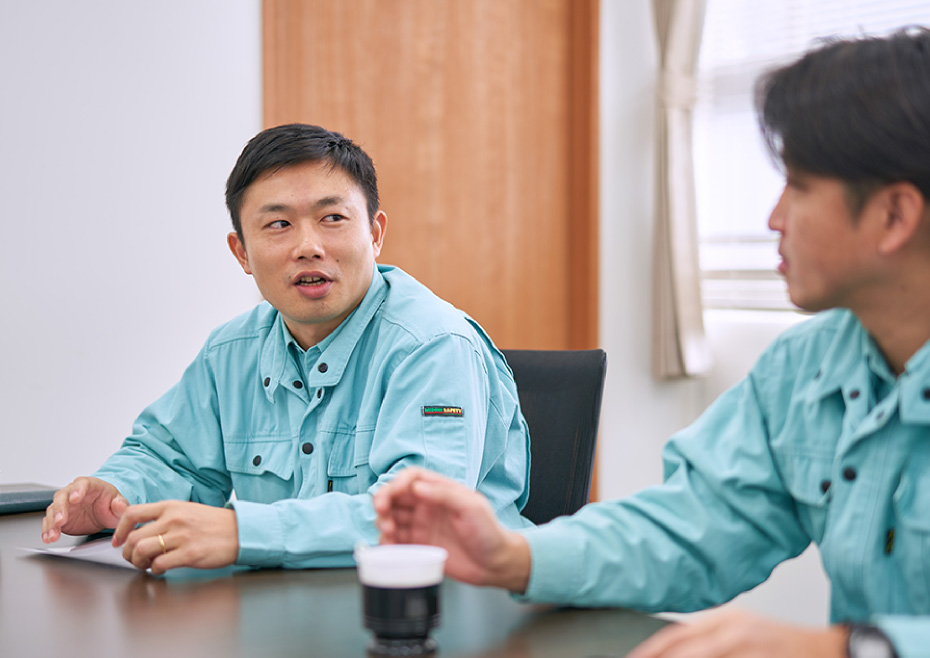 写真:座談会風景